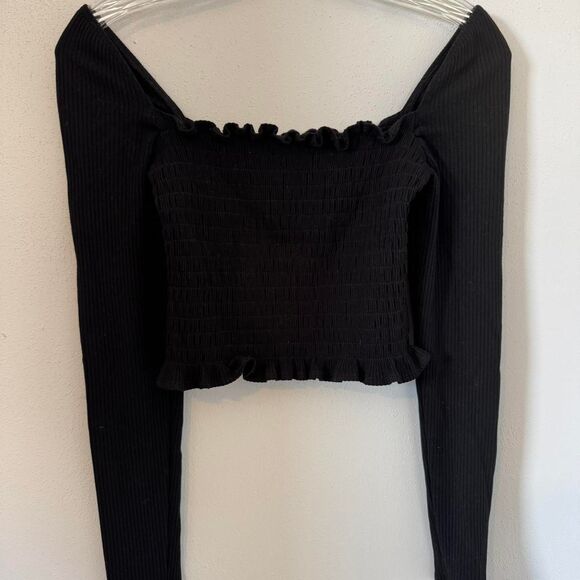 Reformation Tops - Reformation Jeans ribbed smocked crop top